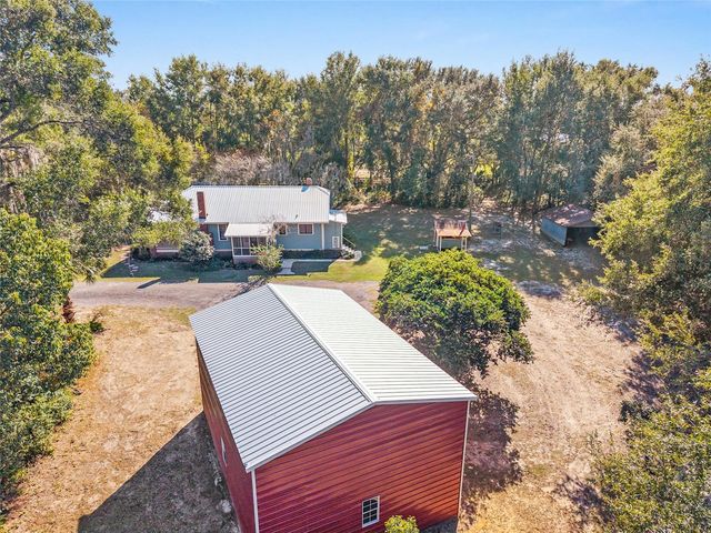 15670 S HIGHWAY 25, Weirsdale, FL 32195