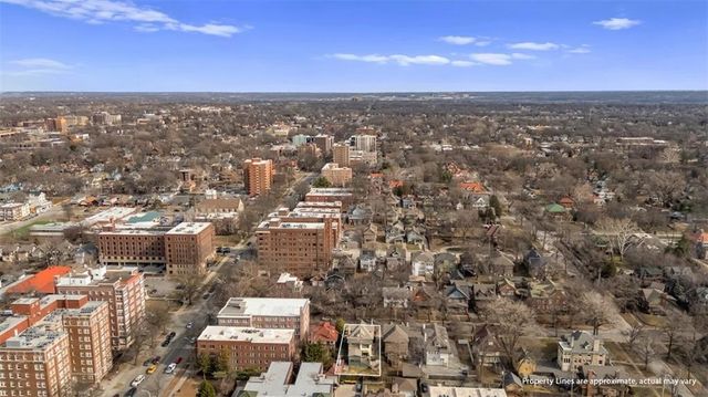 3520 Locust Street, Kansas City, MO 64109