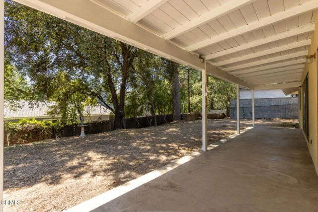 5245 Indian Drive, La Canada Flintridge, CA 91011
