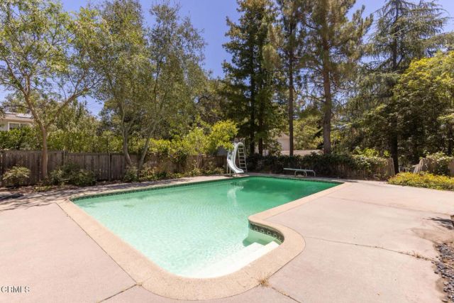 5245 Indian Drive, La Canada Flintridge, CA 91011