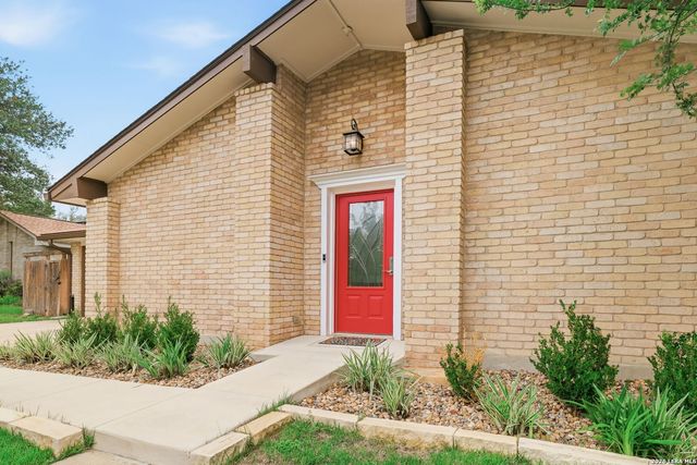 4911 Rockhurst St, San Antonio, TX 78249