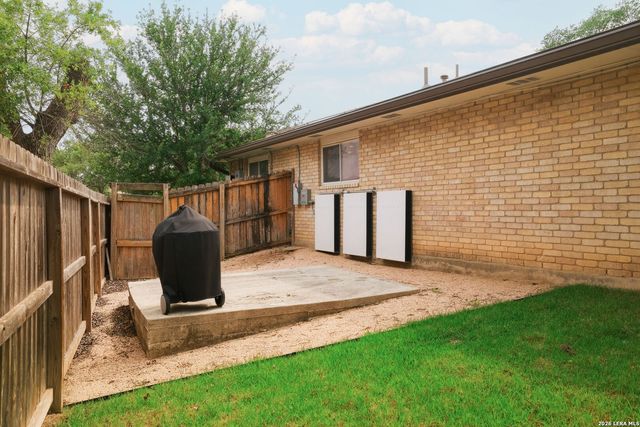4911 Rockhurst St, San Antonio, TX 78249