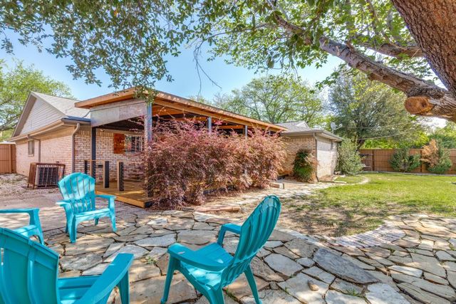 1413 Lamp Post Lane, Richardson, TX 75080