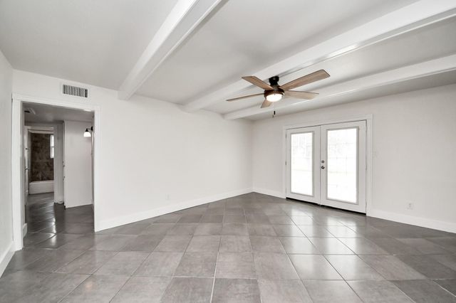 4011 Ebbtide Drive, Houston, TX 77045