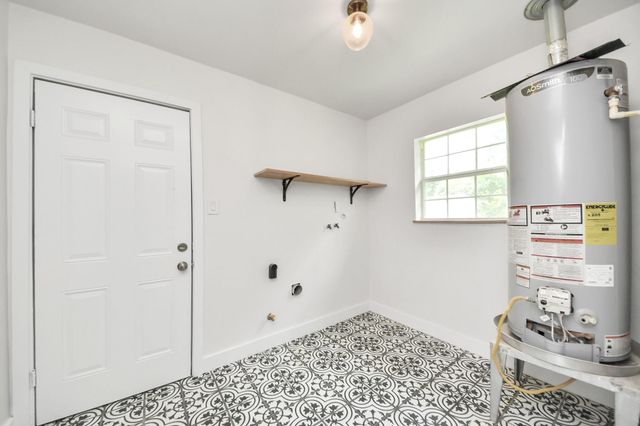 4011 Ebbtide Drive, Houston, TX 77045