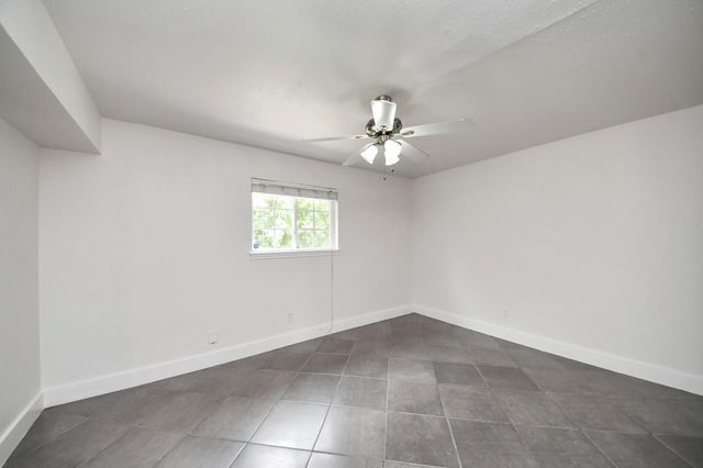4011 Ebbtide Drive, Houston, TX 77045