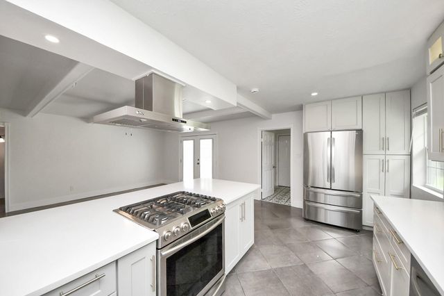4011 Ebbtide Drive, Houston, TX 77045