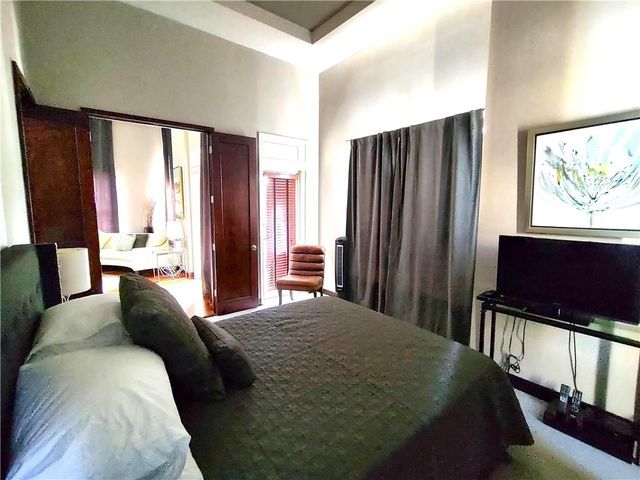 3334 Peachtree Road NE 1712, Atlanta, GA 30326