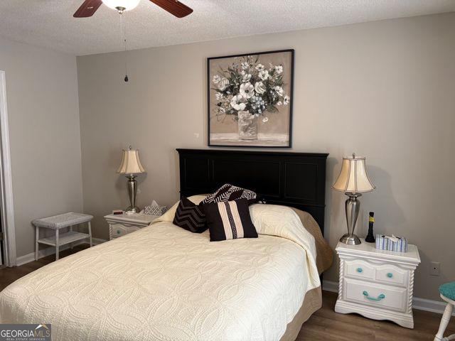 6663 Pine Ridge Circle, Blackshear, GA 31516