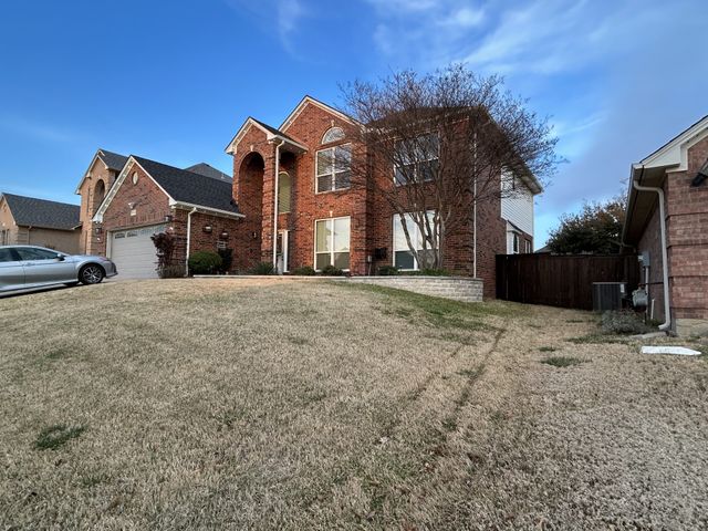 8728 Shadow Trace Drive, Fort Worth, TX 76244