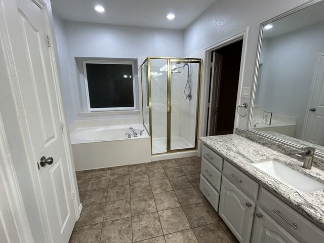 8728 Shadow Trace Drive, Fort Worth, TX 76244