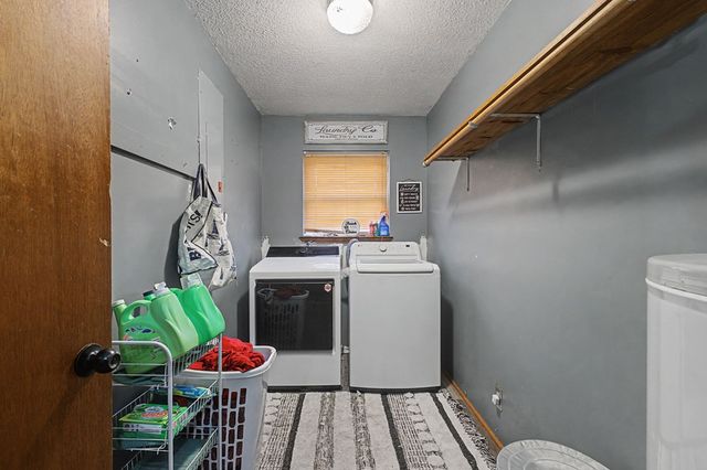 600 Pine Oaks Drive, Tunnel Hill, GA 30755