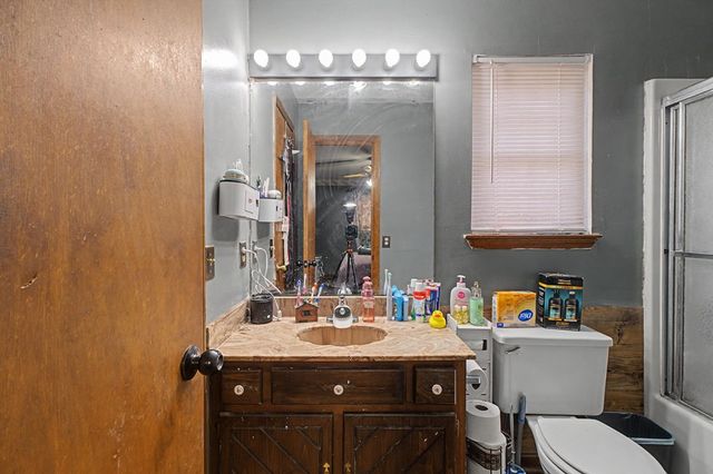 600 Pine Oaks Drive, Tunnel Hill, GA 30755