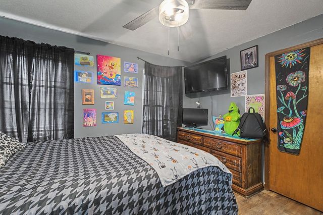 600 Pine Oaks Drive, Tunnel Hill, GA 30755