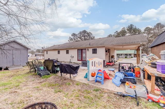 600 Pine Oaks Drive, Tunnel Hill, GA 30755