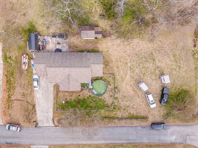 600 Pine Oaks Drive, Tunnel Hill, GA 30755