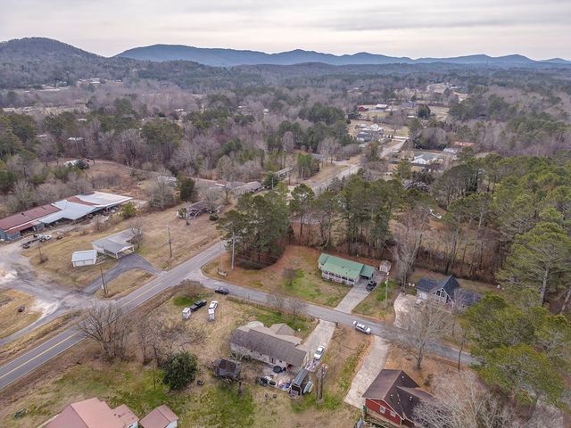 600 Pine Oaks Drive, Tunnel Hill, GA 30755