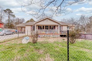 600 Pine Oaks Drive, Tunnel Hill, GA 30755