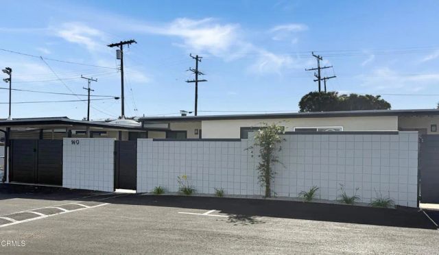 61 Redwood Avenue, Ventura, CA 93003