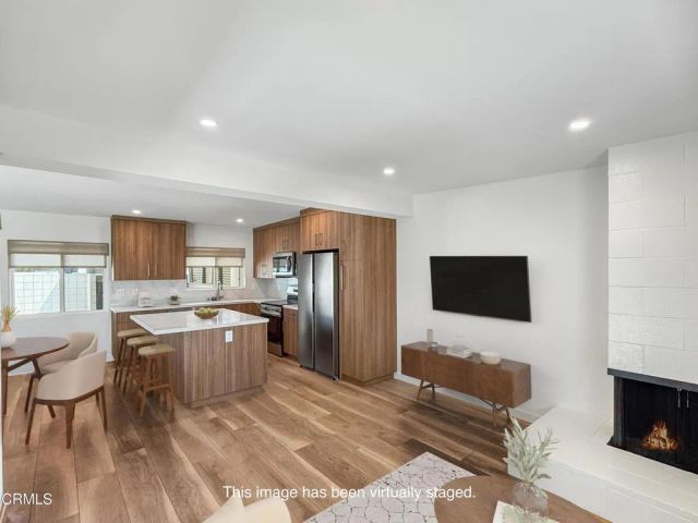 61 Redwood Avenue, Ventura, CA 93003