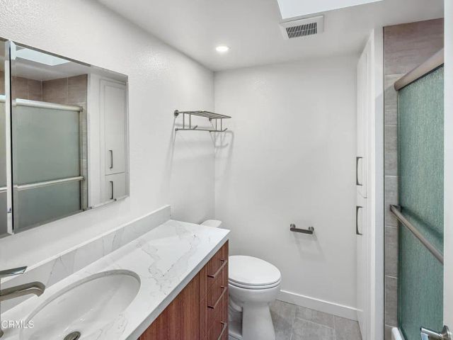 61 Redwood Avenue, Ventura, CA 93003