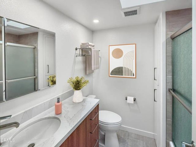 61 Redwood Avenue, Ventura, CA 93003