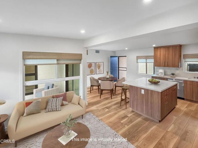 61 Redwood Avenue, Ventura, CA 93003