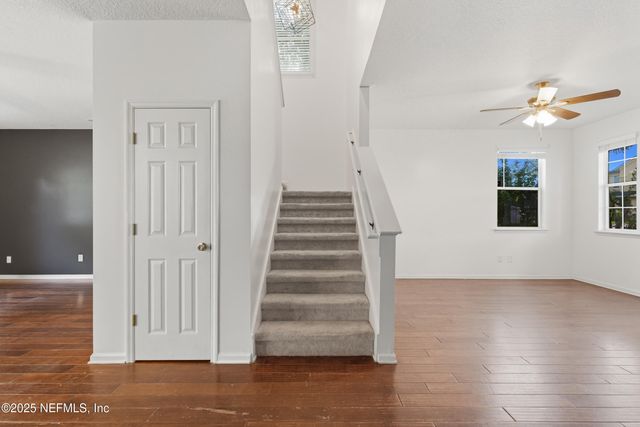 105 CROWN WHEEL Circle, St. Johns, FL 32259