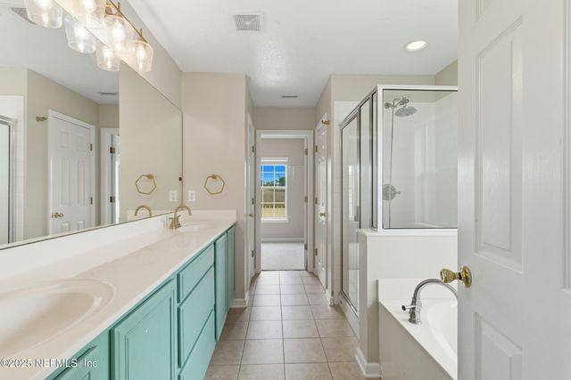 105 CROWN WHEEL Circle, St. Johns, FL 32259