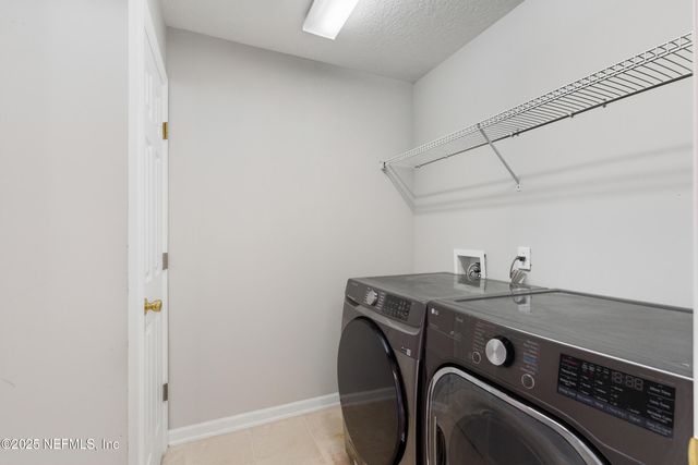 105 CROWN WHEEL Circle, St. Johns, FL 32259