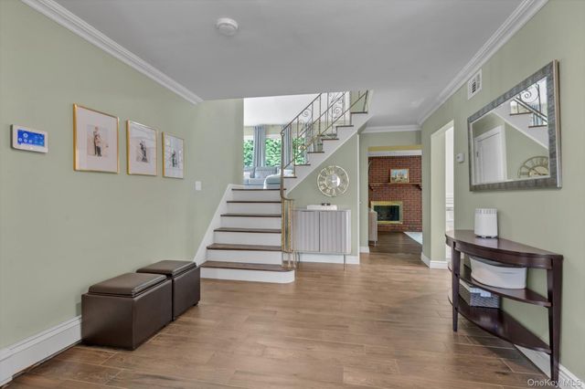 2 Madison Avenue, Jericho, NY 11753