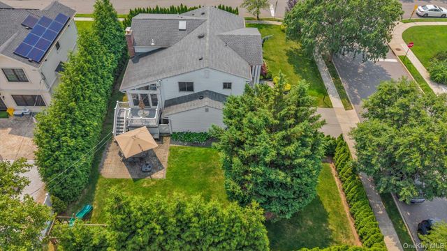 2 Madison Avenue, Jericho, NY 11753