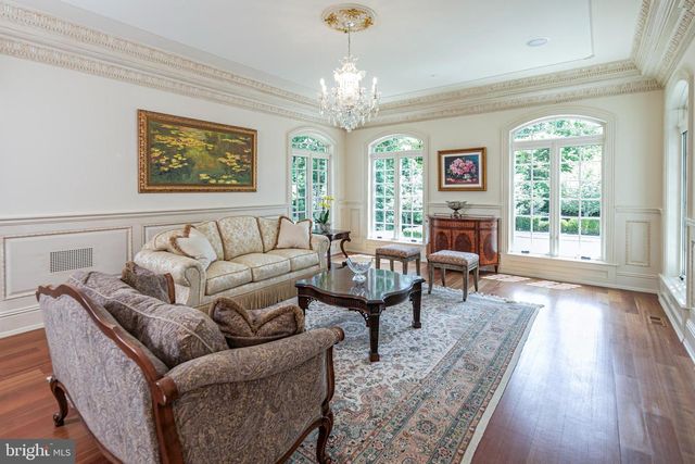 20 LEONARD CT, Princeton, NJ 08540