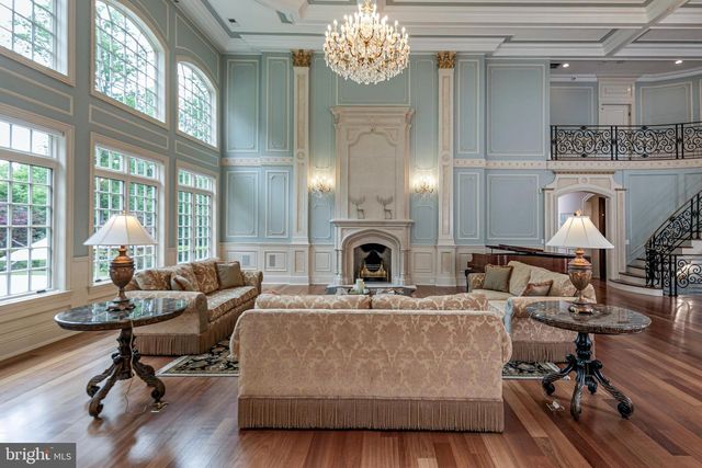 20 LEONARD CT, Princeton, NJ 08540