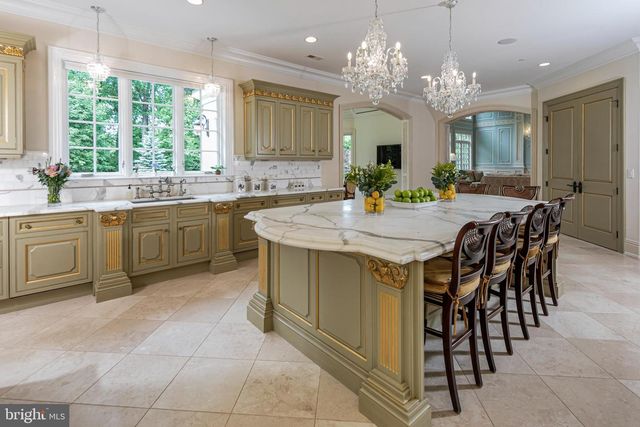 20 LEONARD CT, Princeton, NJ 08540