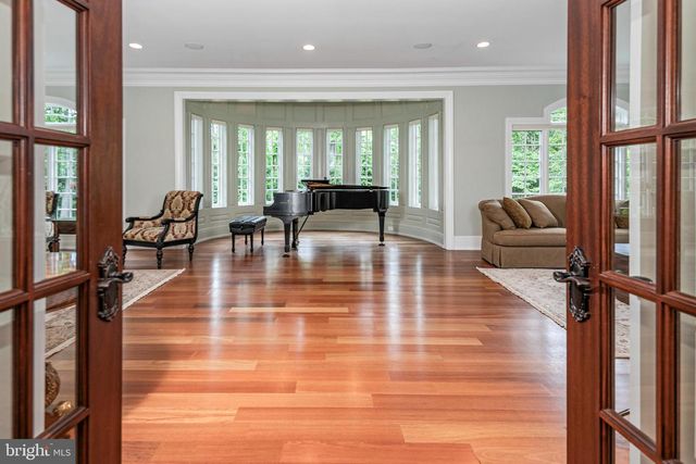 20 LEONARD CT, Princeton, NJ 08540