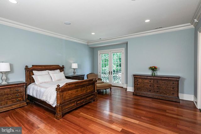 20 LEONARD CT, Princeton, NJ 08540