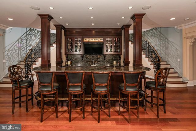 20 LEONARD CT, Princeton, NJ 08540