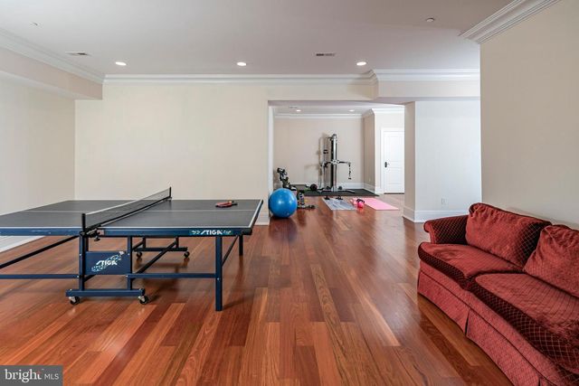 20 LEONARD CT, Princeton, NJ 08540