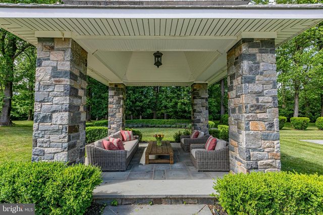 20 LEONARD CT, Princeton, NJ 08540