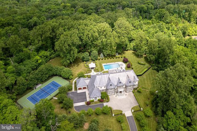 20 LEONARD CT, Princeton, NJ 08540