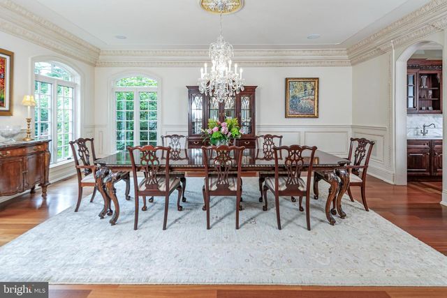 20 LEONARD CT, Princeton, NJ 08540