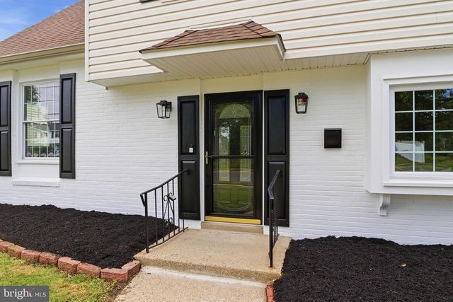 117 HARVEST RD, Cherry Hill, NJ 08002