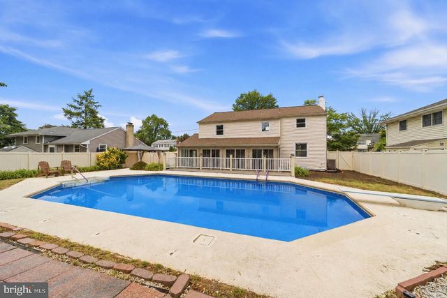 117 HARVEST RD, Cherry Hill, NJ 08002
