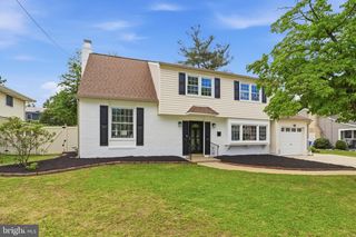 117 HARVEST RD, Cherry Hill, NJ 08002
