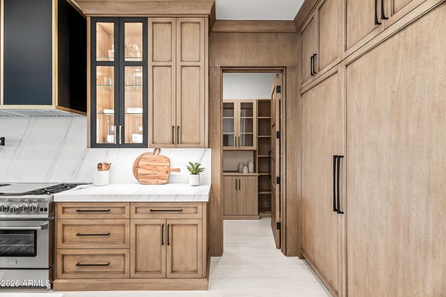 11520 E DREYFUS Avenue, Scottsdale, AZ 85259