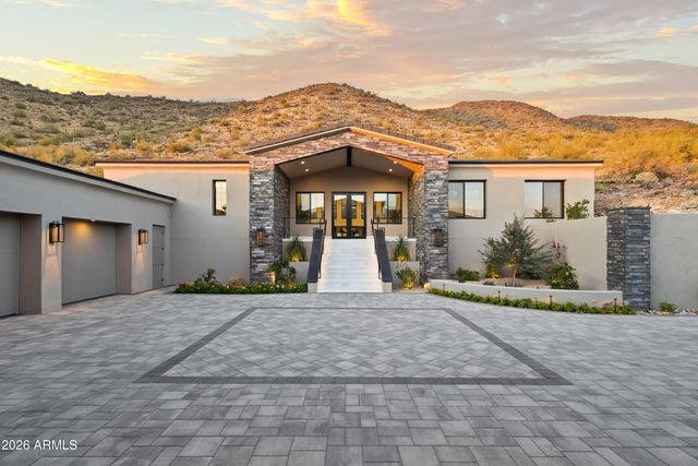 11520 E DREYFUS Avenue, Scottsdale, AZ 85259