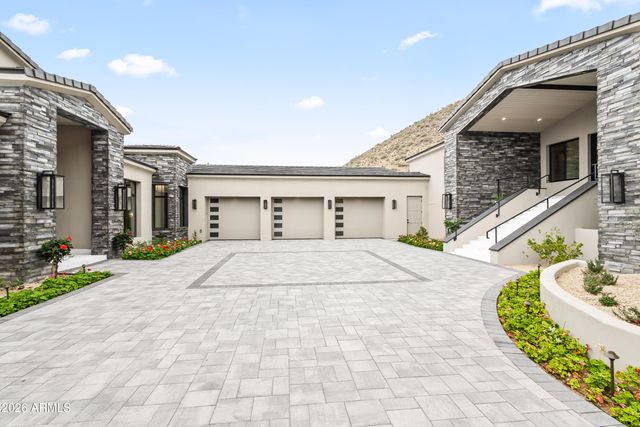 11520 E DREYFUS Avenue, Scottsdale, AZ 85259