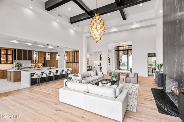 11520 E DREYFUS Avenue, Scottsdale, AZ 85259