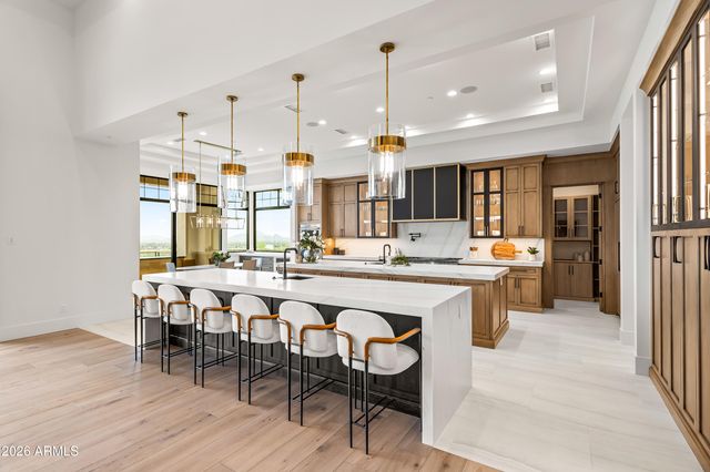 11520 E DREYFUS Avenue, Scottsdale, AZ 85259